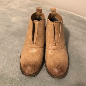 Women’s Billabong Eccentric Boots